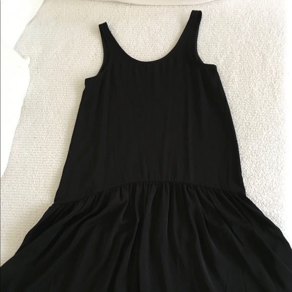 Drop Hem Dress - Picture 3 of 5